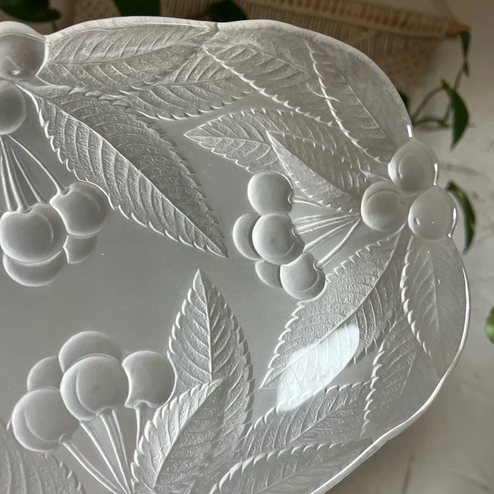 Vintage Frosted Glass Berry & Leaf Serving Tray – Oval 12” Satin Pressed Glass